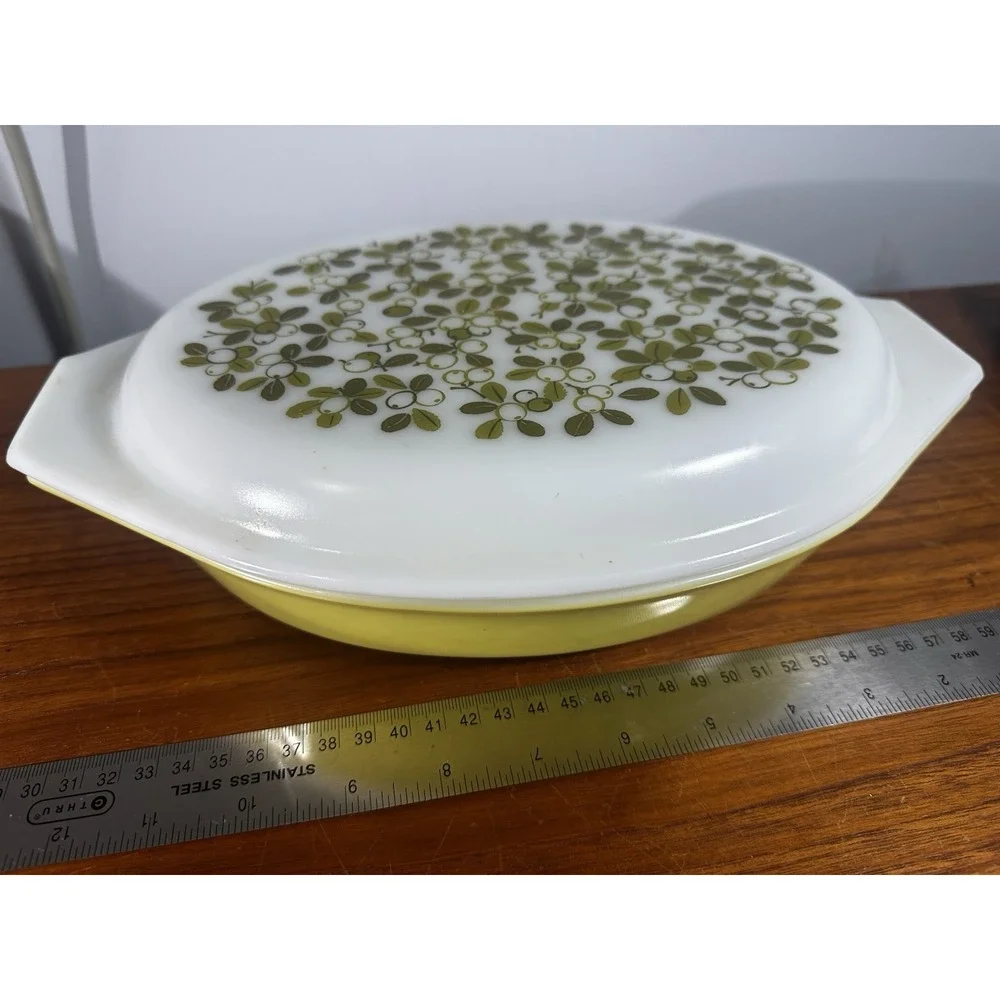 Pyrex excellent used